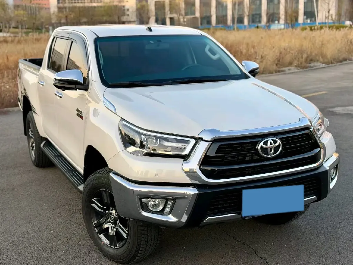 2022 Toyota Land Cruiser 3.4T 415HP V6 10AT,autocango,china used car exporter,china ev exporter,chinese used car exporter,chinese used ev exporter