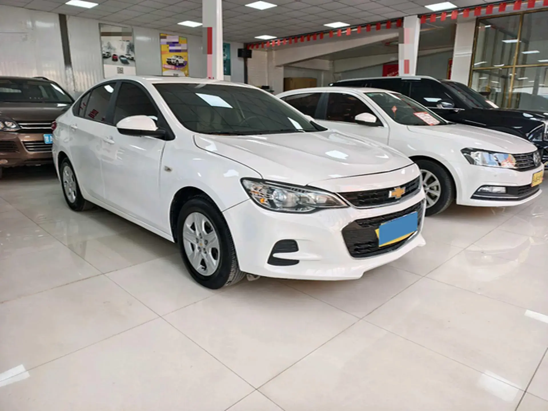 2019 CHEVROLET CAVALIER thumbnail 3