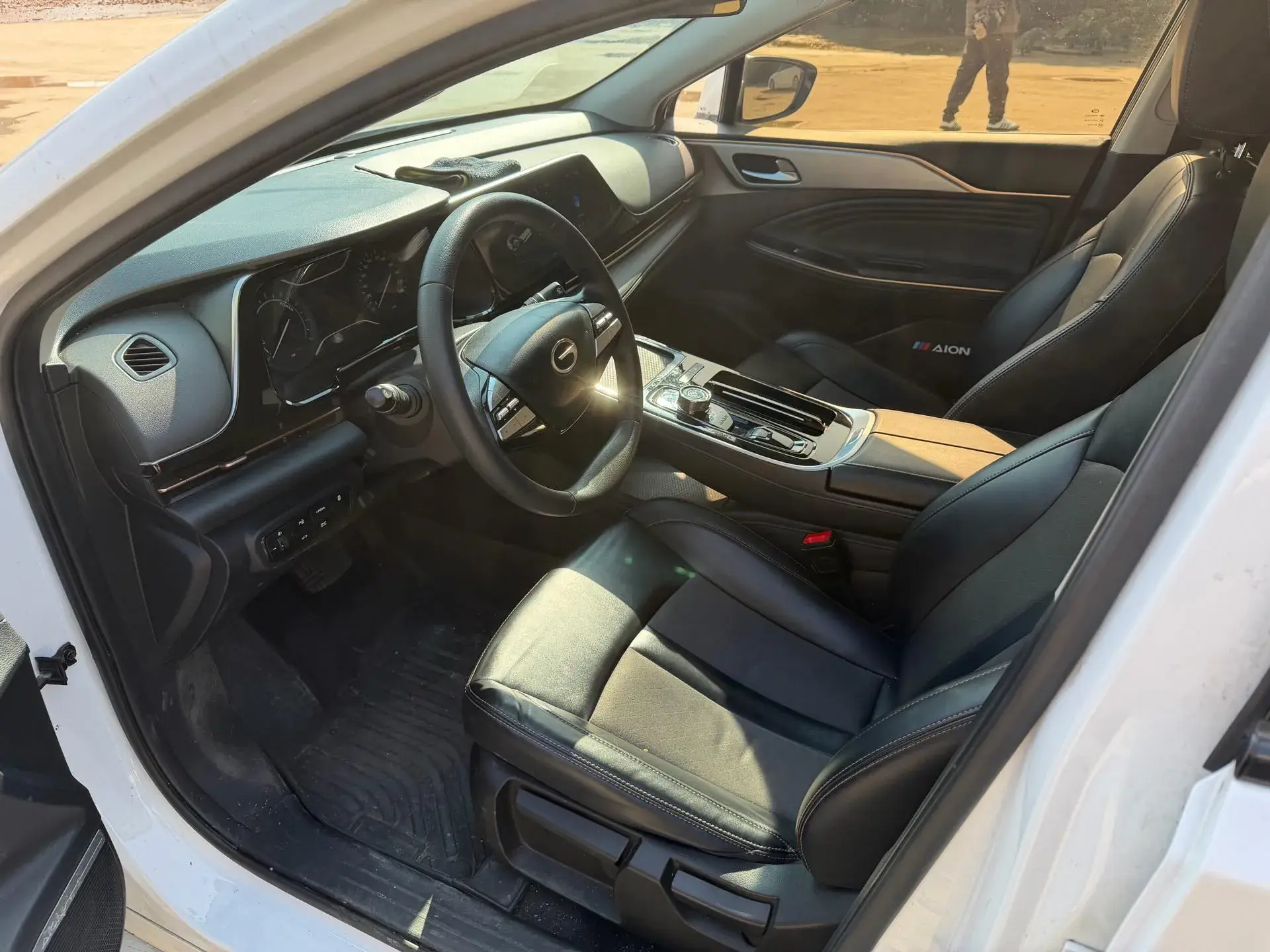 2023 AION S thumbnail 3