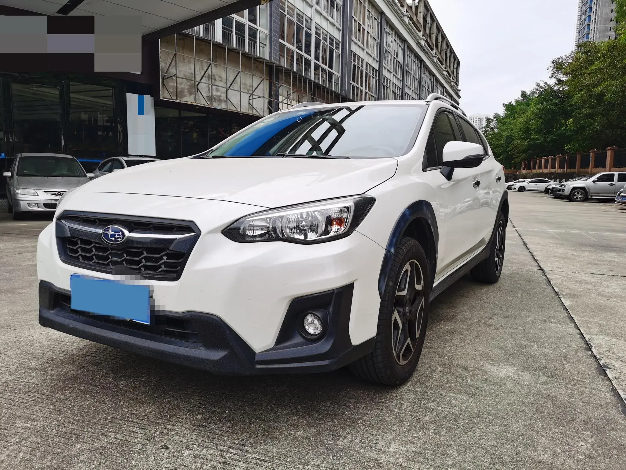 2019 SUBARU XV view 1