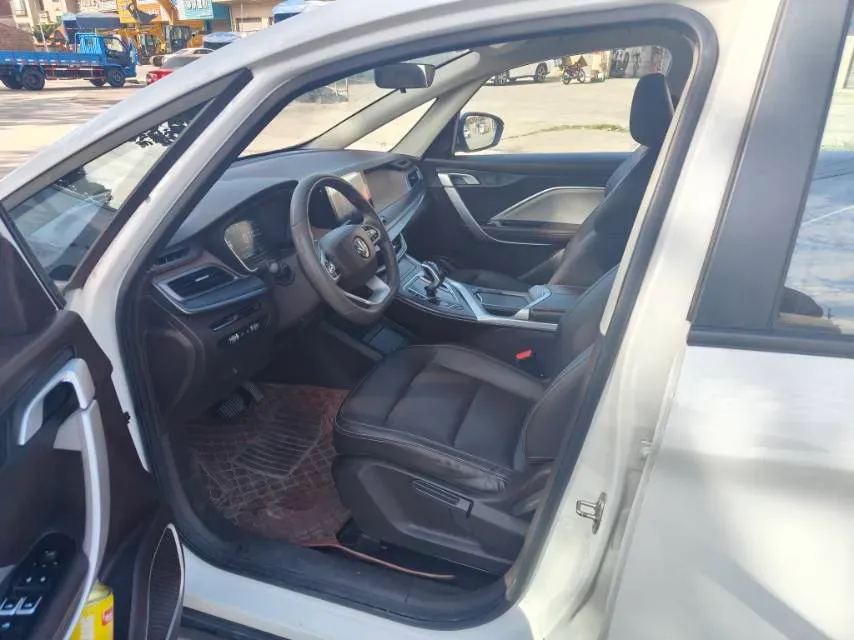 2021 Livan Maple 80v BEV 53KWH,autocango,china used car exporter,china ev exporter,chinese used car exporter,chinese used ev exporter