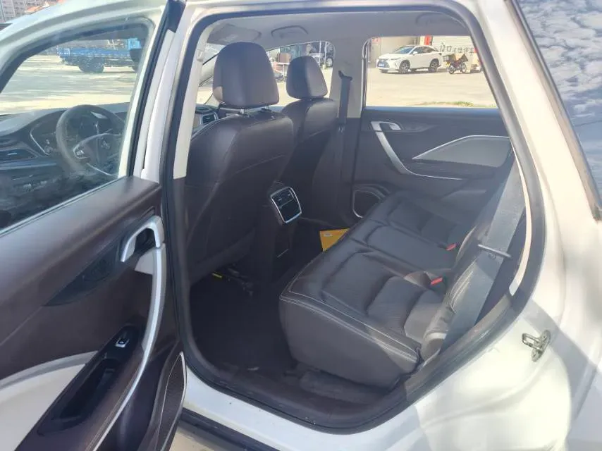 2021 Livan Maple 80v BEV 53KWH,autocango,china used car exporter,china ev exporter,chinese used car exporter,chinese used ev exporter