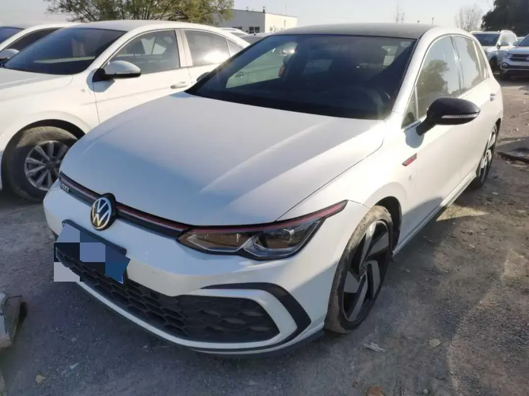 2021 VOLKSWAGEN GOLFGTI view 1