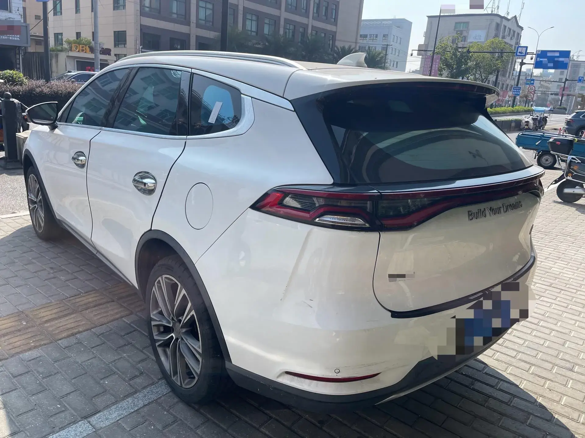 2018 BYD TANG thumbnail 2