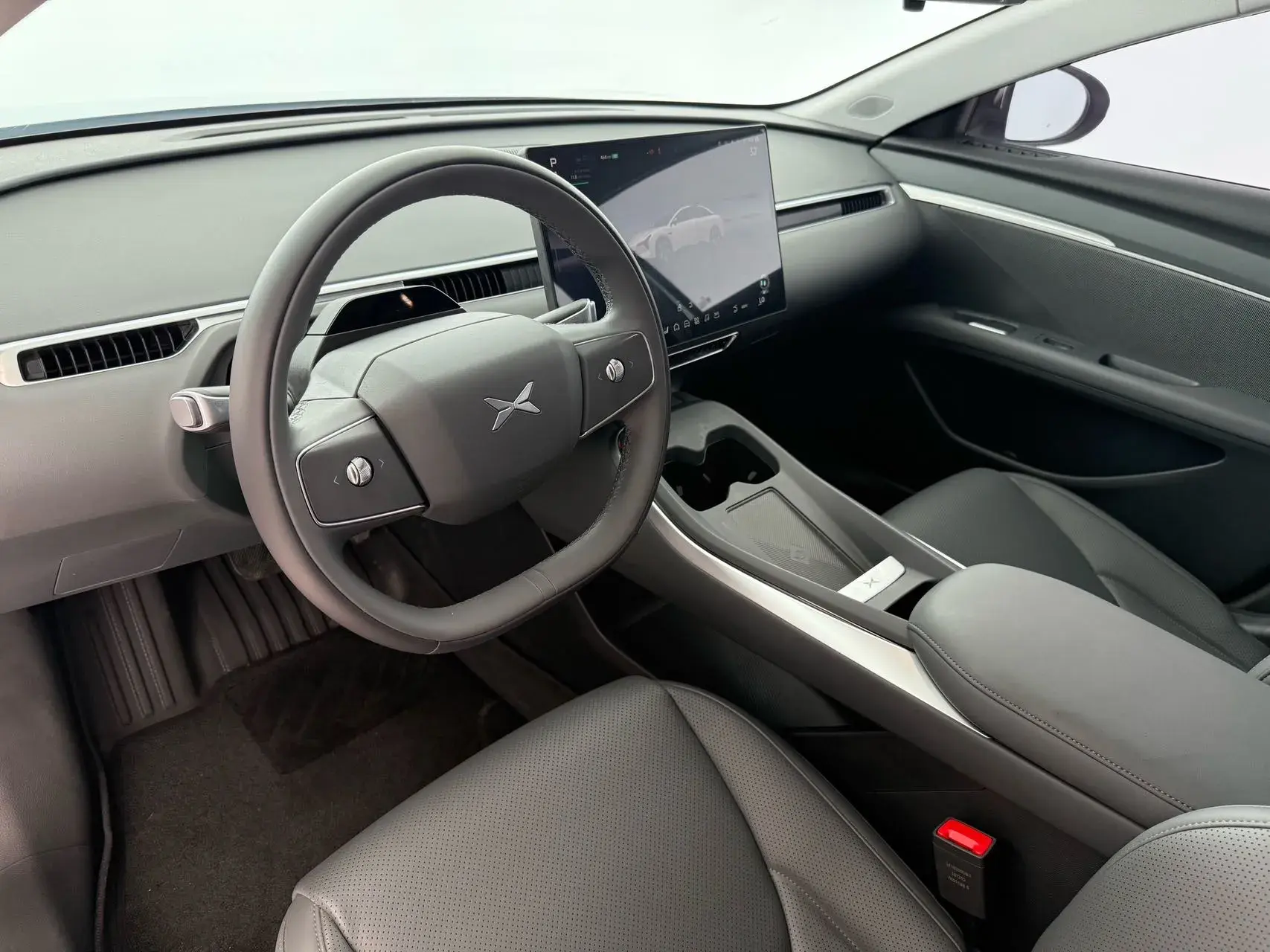 2025 XPENG MONA thumbnail 4