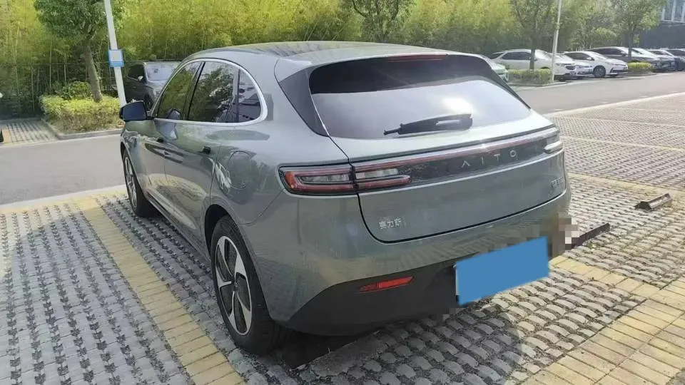 2022 AITO AITO M5 Range Extended 125HP REEV 40KWH,autocango,china used car exporter,china ev exporter,chinese used car exporter,chinese used ev exporter
