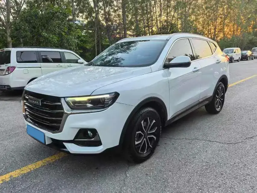 2021 HAVAL H6 view 1