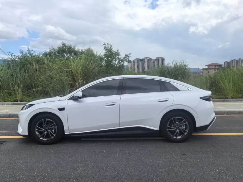 2025 BYD Seal 06 BEV,autocango,china used car exporter,china ev exporter,chinese used car exporter,chinese used ev exporter