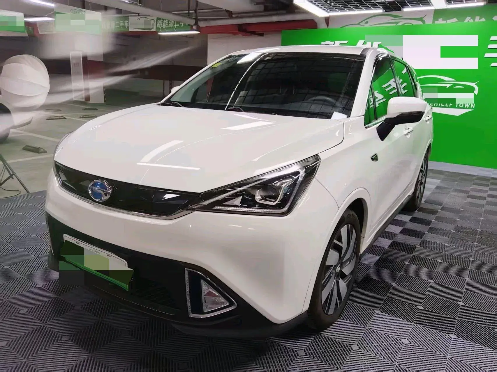 2018 AION TRUMPCHI view 1