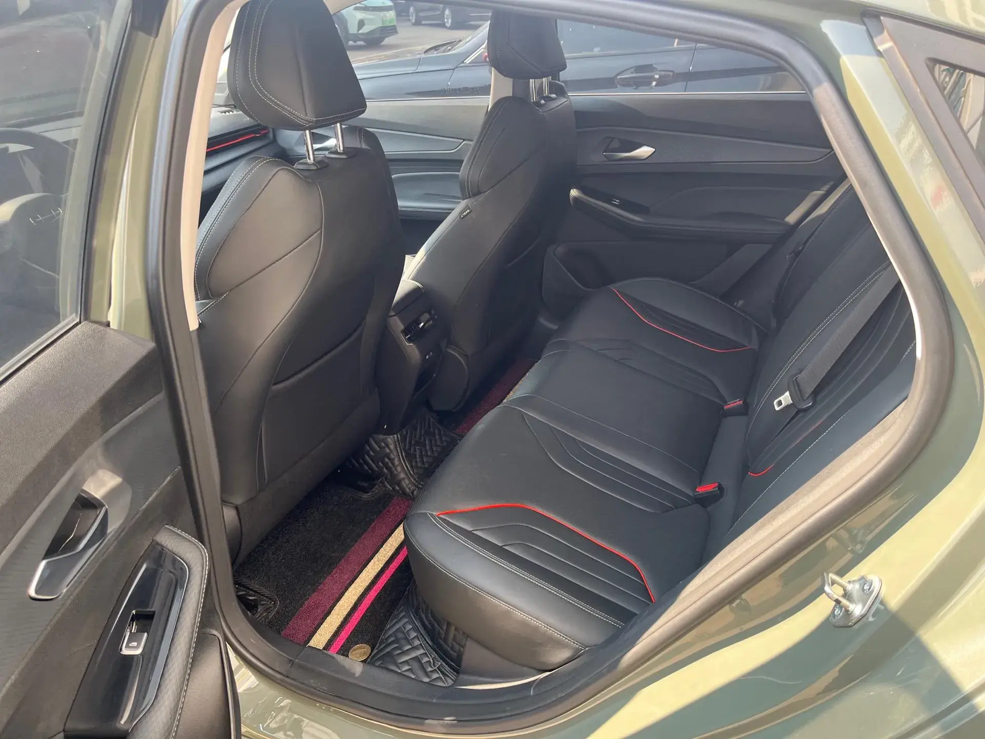 2022 GEELY BINRAY thumbnail 3