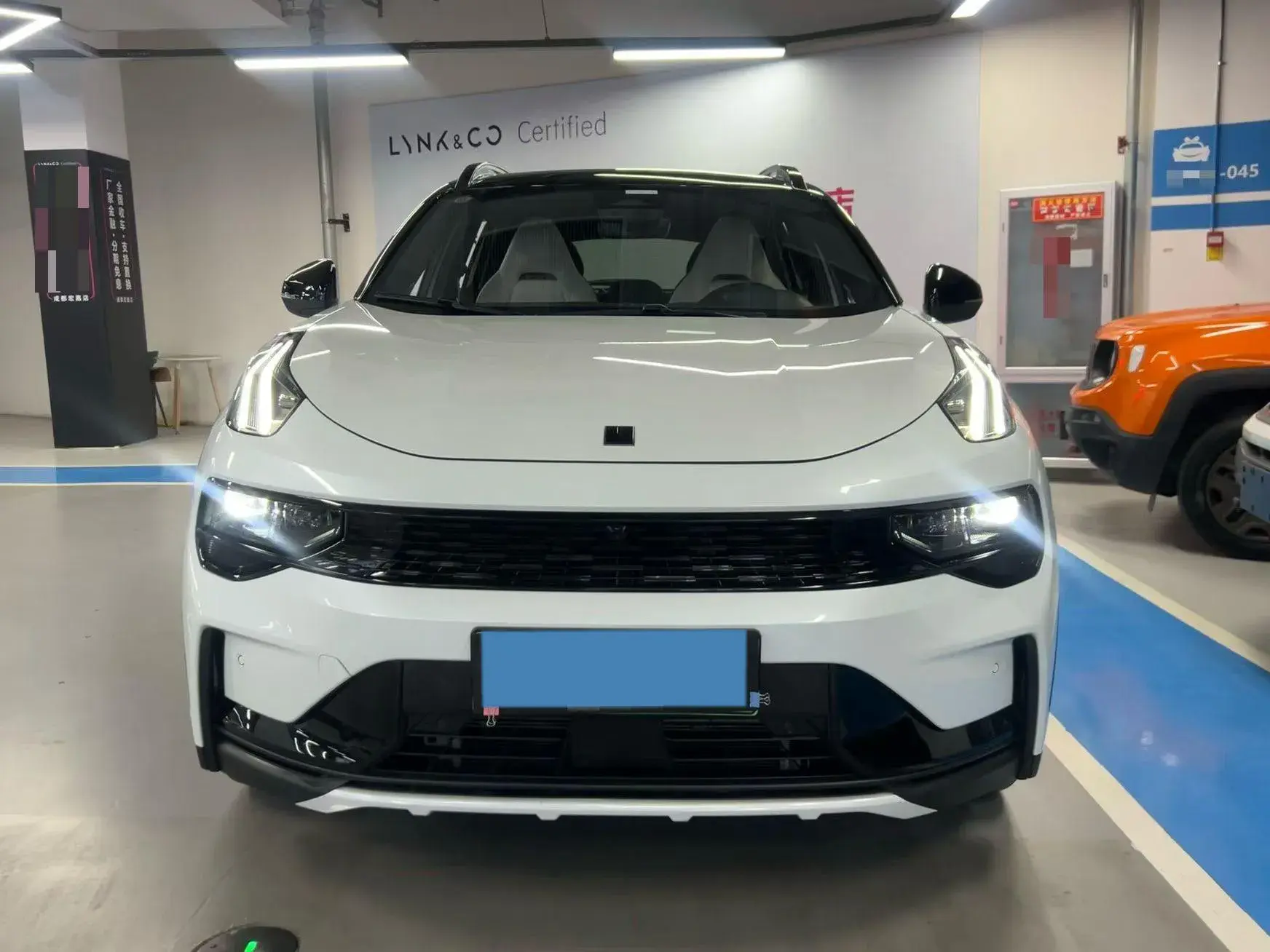 2023 LYNK&CO 01 thumbnail 2