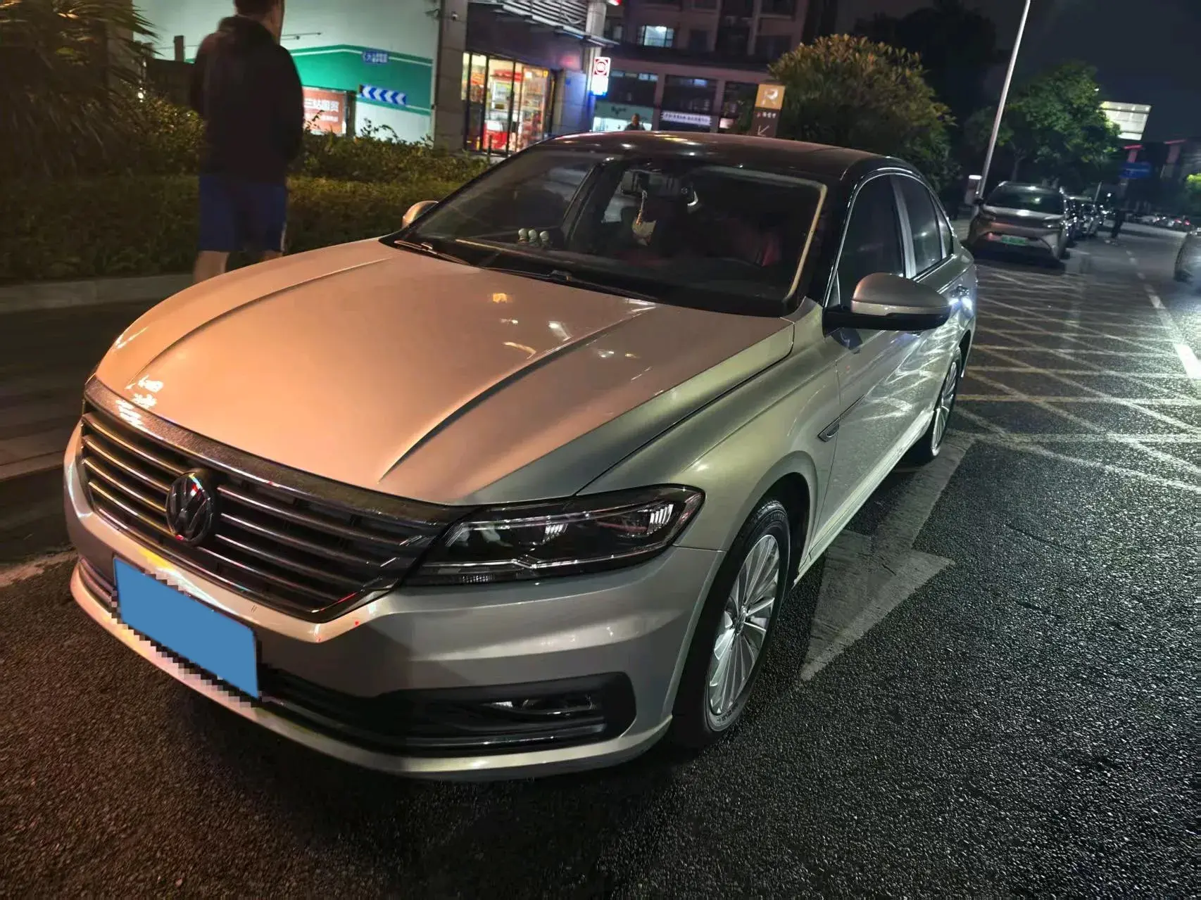 2018 VOLKSWAGEN LAVIDA view 1