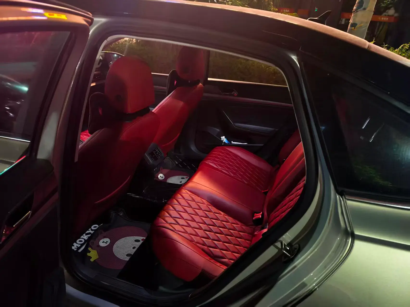 2018 VOLKSWAGEN LAVIDA thumbnail 4