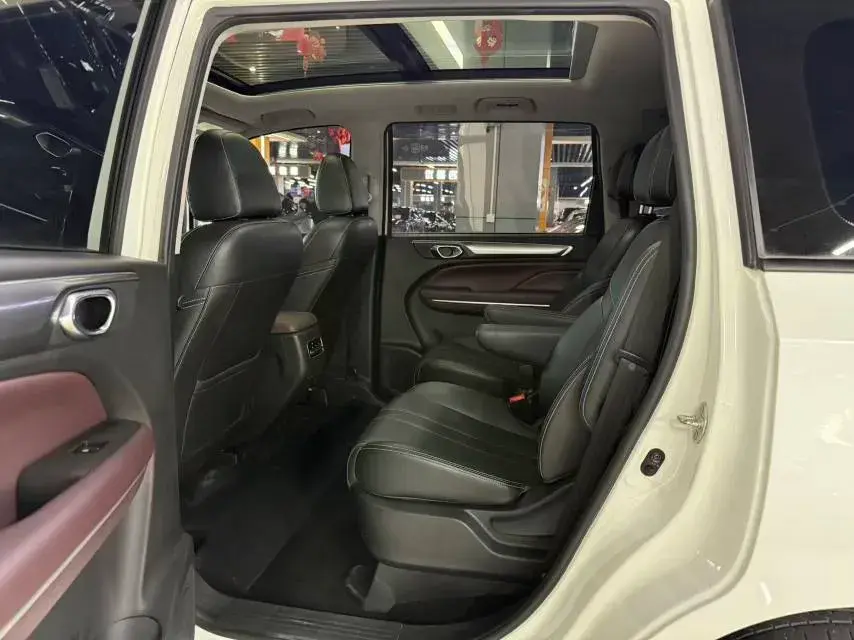 2021 GAC TRUMPCHI thumbnail 4