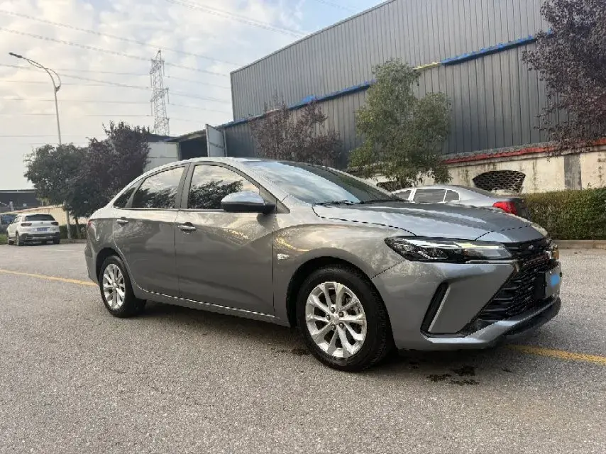 2023 CHEVROLET MONZA thumbnail 3