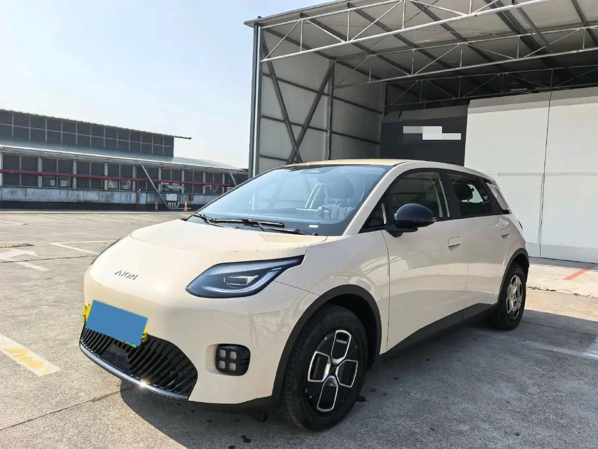 2025 Aion AION UT BEV