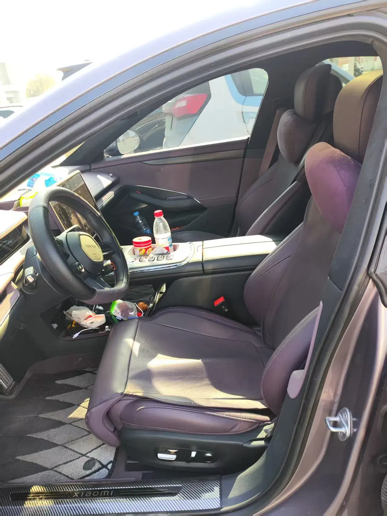 2024 MI SU7 thumbnail 2