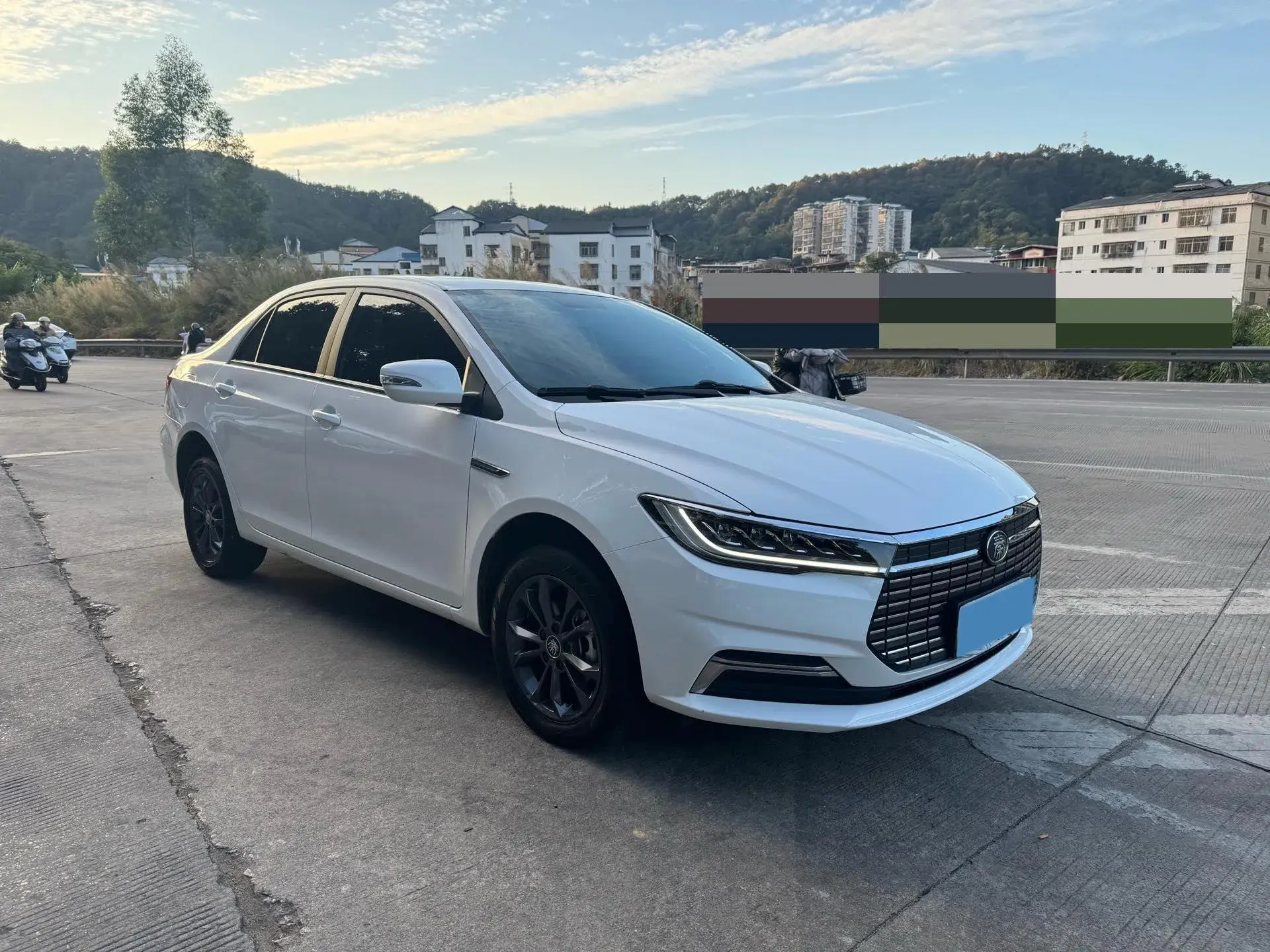 2021 BYD QIN thumbnail 3