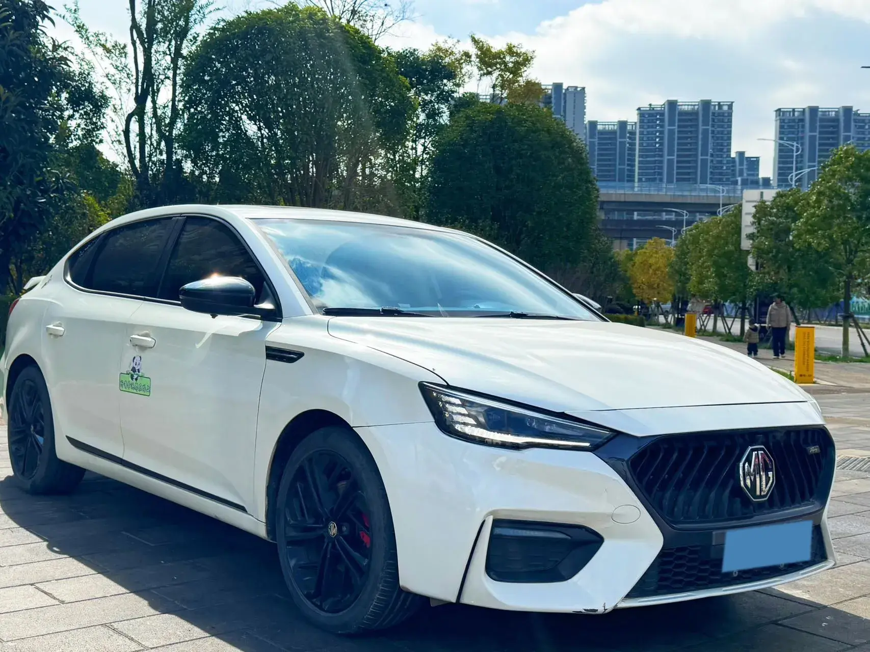 2020 MG MG6 thumbnail 3