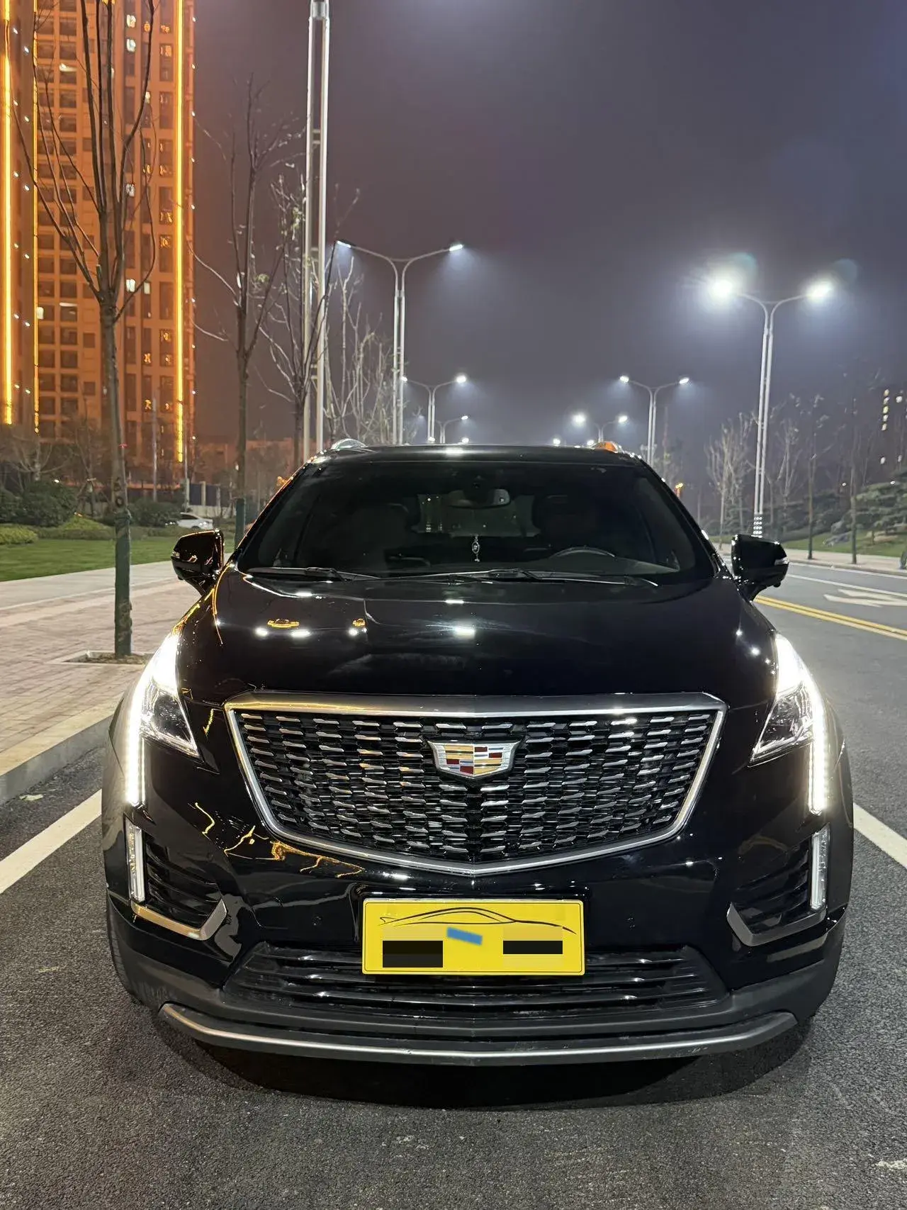 2021 CADILLAC XT5 thumbnail 2
