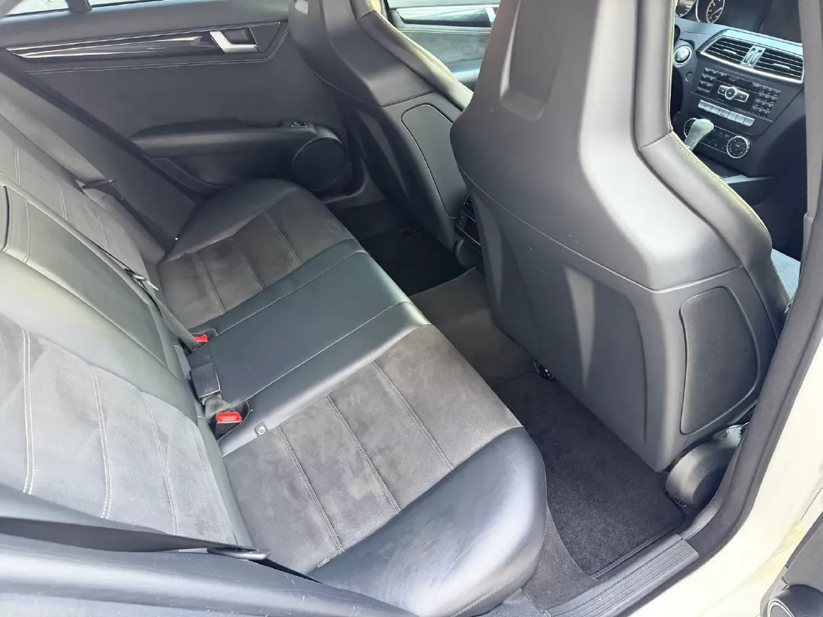 2014 Mercedes-Benz C AMG 6.2L 507HP V8 7AT,autocango,china used car exporter,china ev exporter,chinese used car exporter,chinese used ev exporter