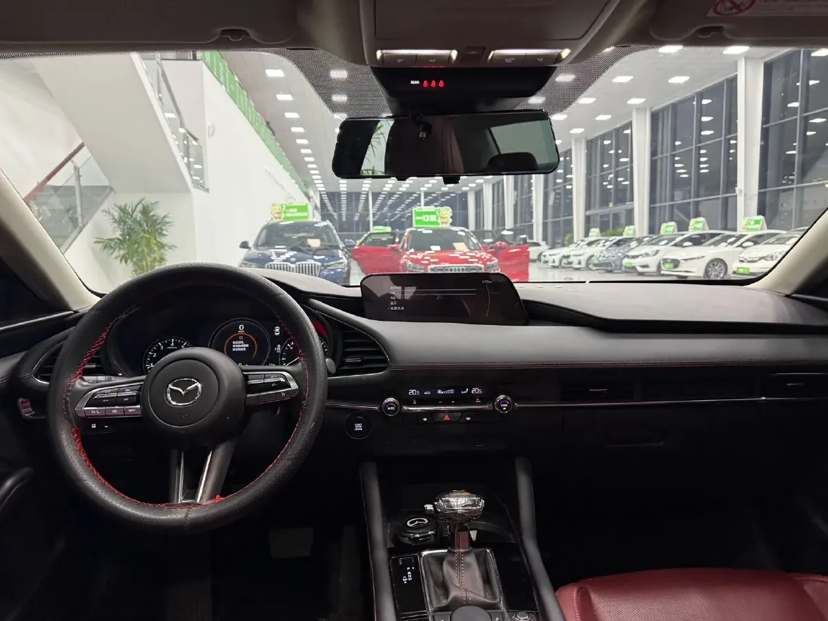 2022 Mazda 3 Axela 2.0L 158HP L4 6AT,autocango,china used car exporter,china ev exporter,chinese used car exporter,chinese used ev exporter
