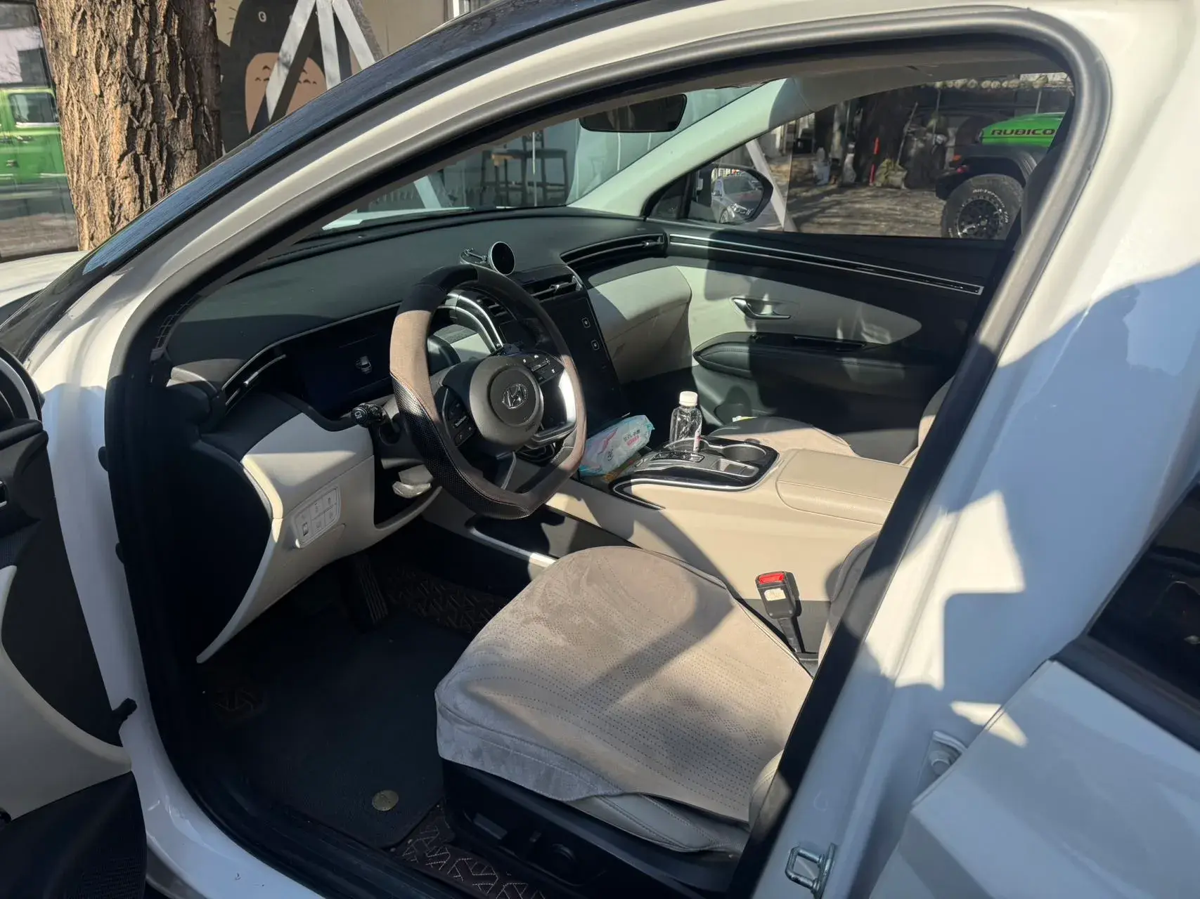 2021 HYUNDAI TUCSON thumbnail 4