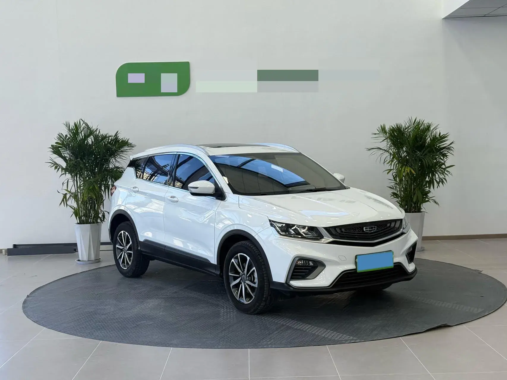 2020 GEELY COOLRAY thumbnail 3