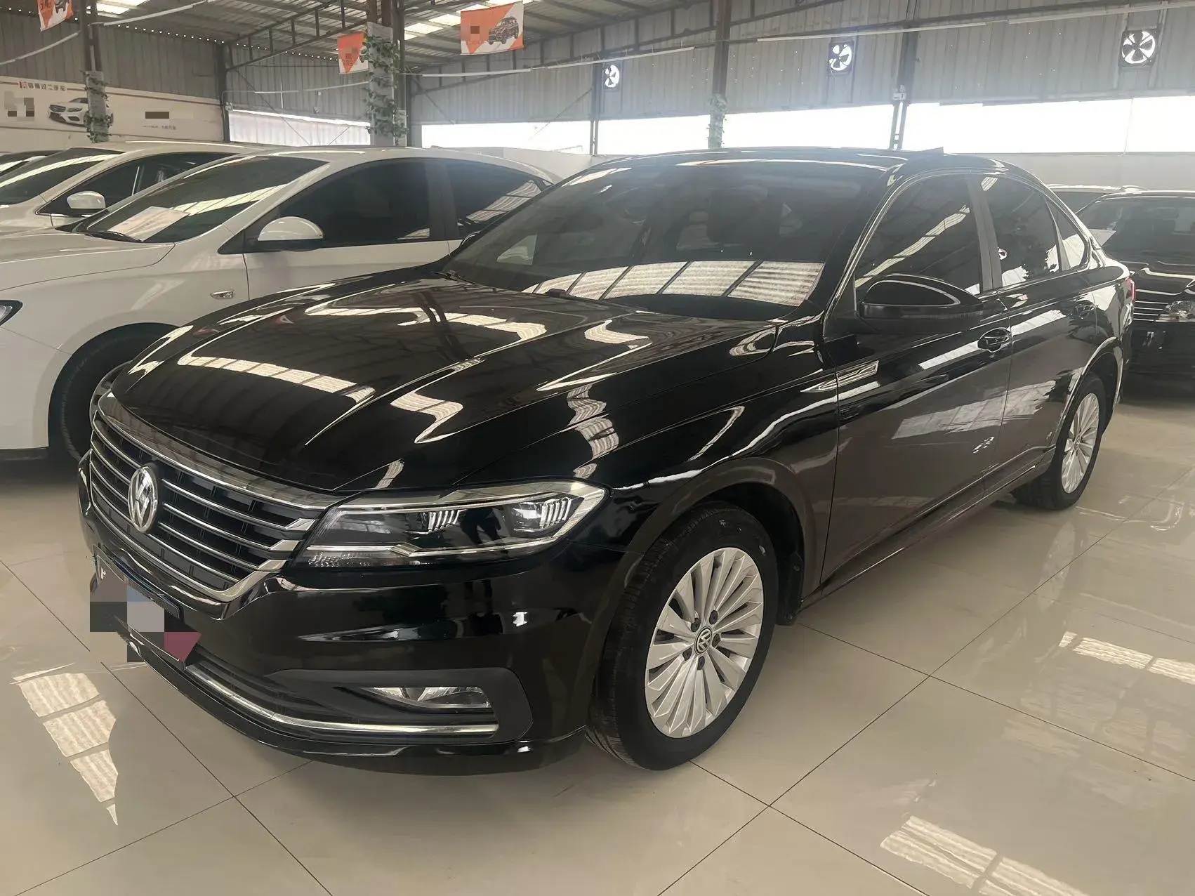 2019 VOLKSWAGEN LAVIDA view 1