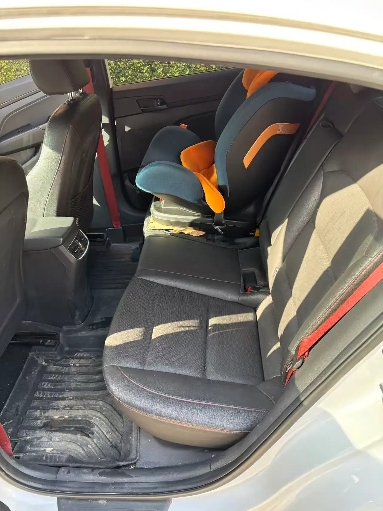 2020 HYUNDAI ELANTRA thumbnail 3