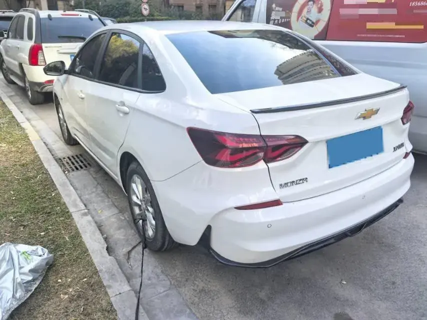 2023 CHEVROLET MONZA thumbnail 4