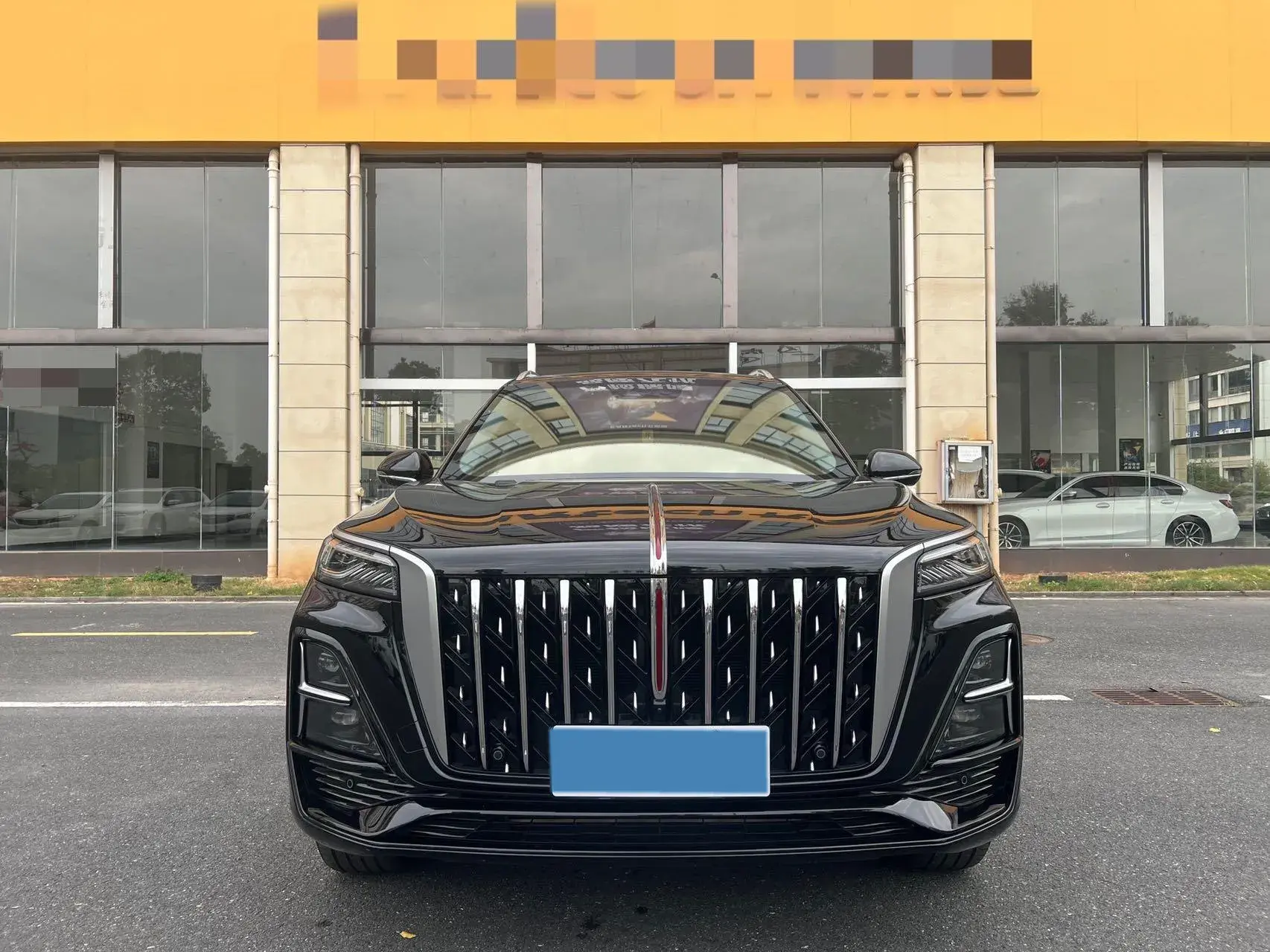 2023 HONGQI HS5 thumbnail 2