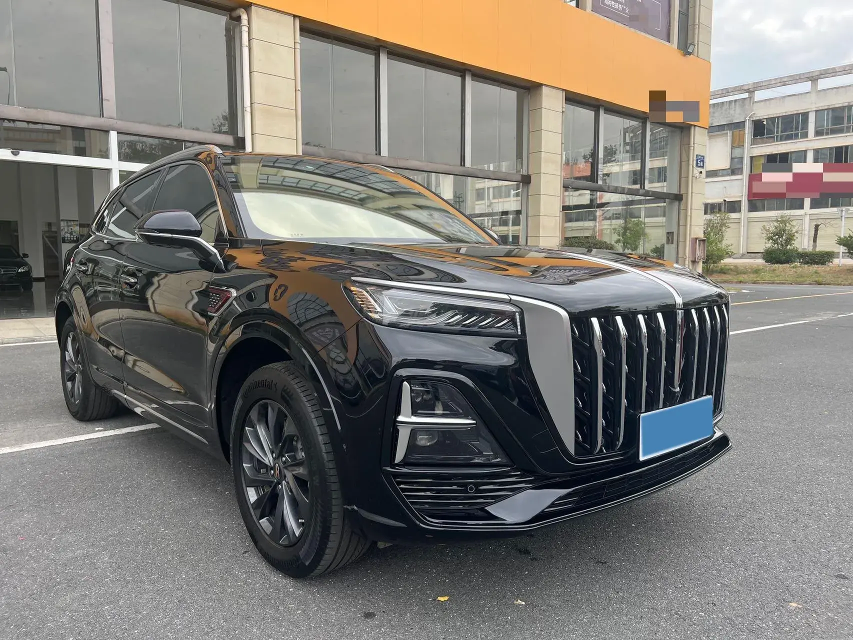 2023 HONGQI HS5 thumbnail 3