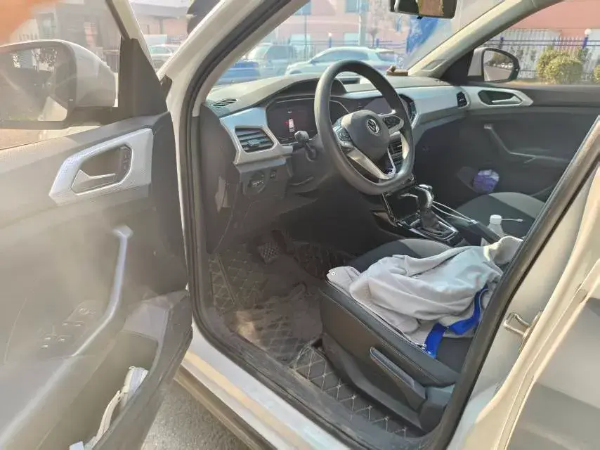 2020 VOLKSWAGEN TACQUA thumbnail 3