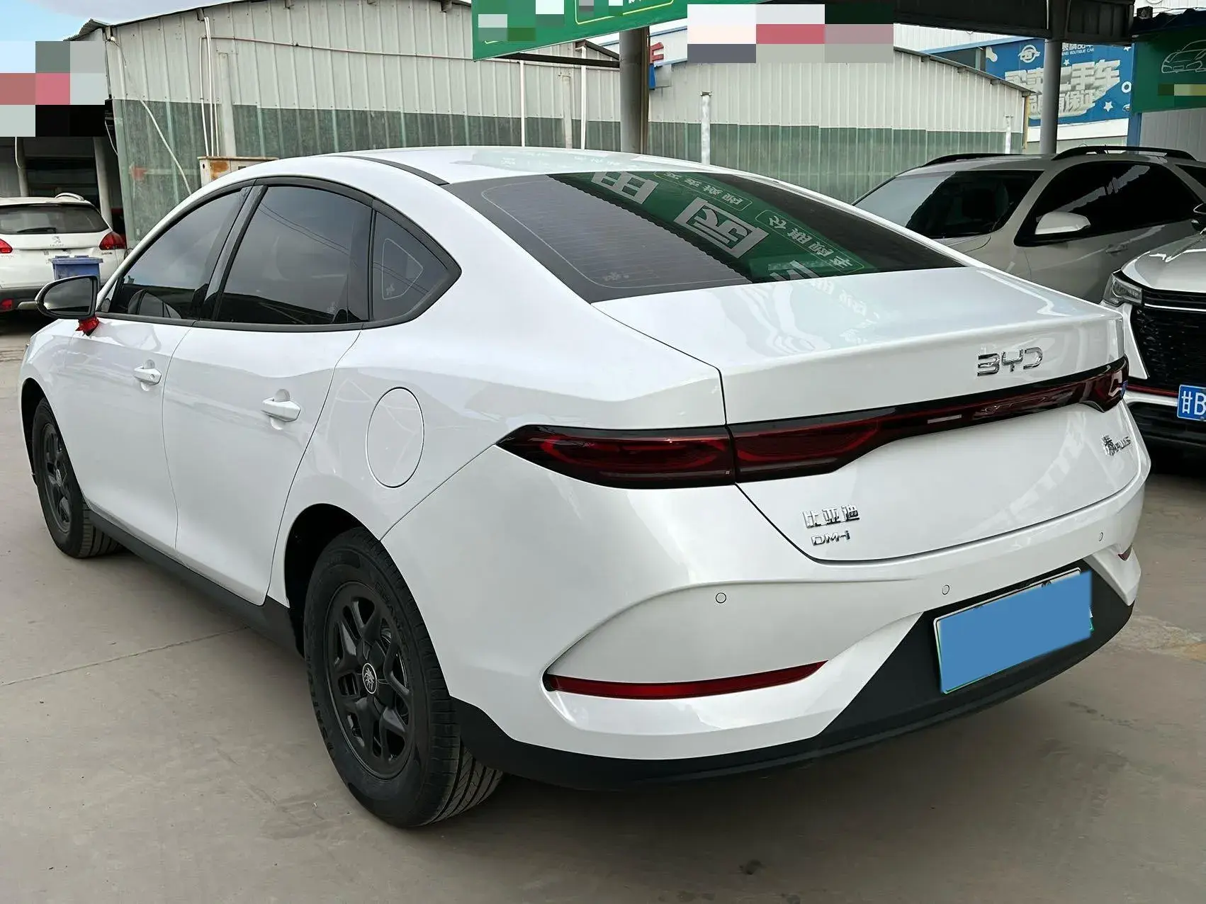 2025 BYD QIN thumbnail 4