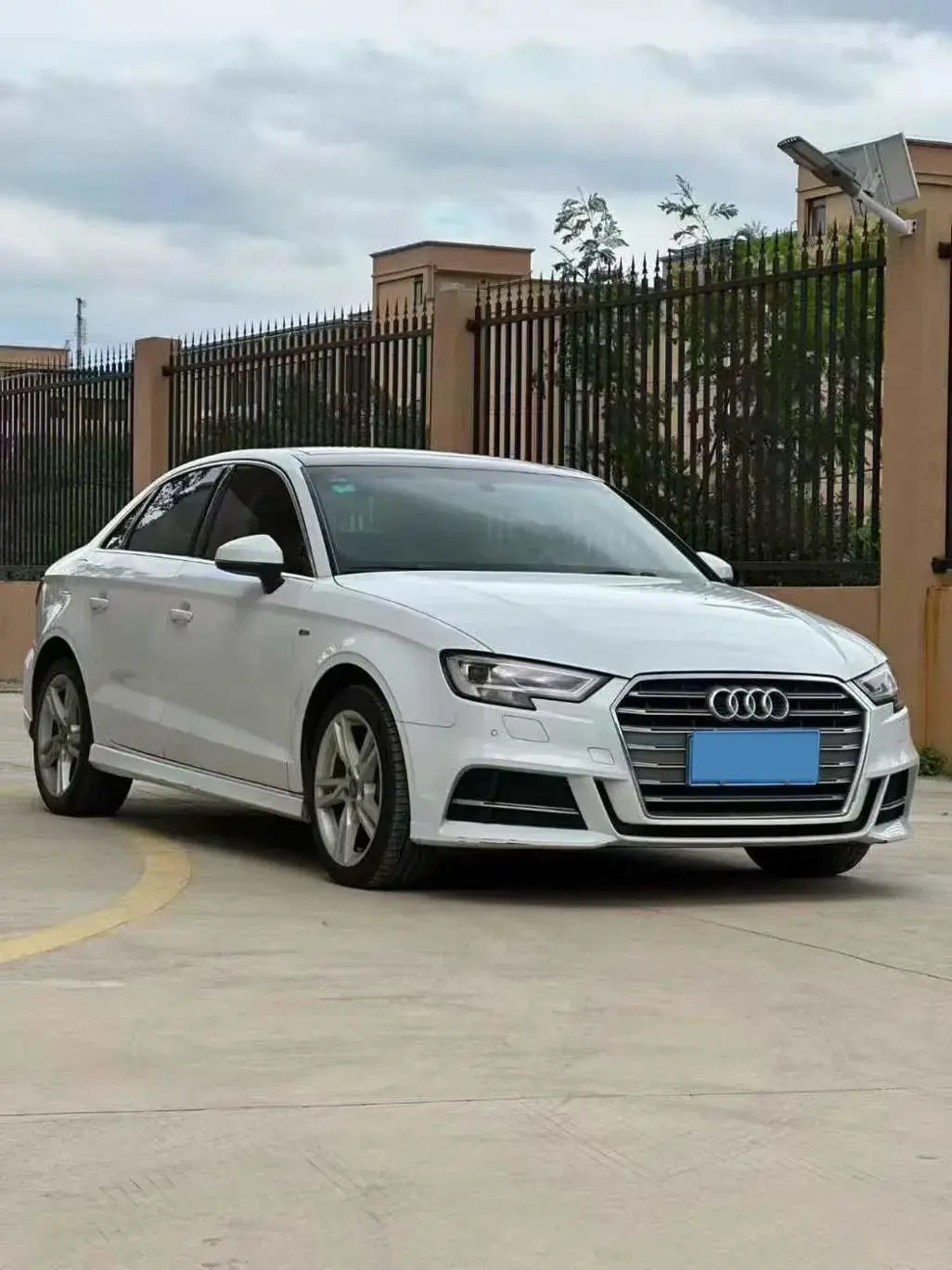 2019 AUDI A3 thumbnail 3