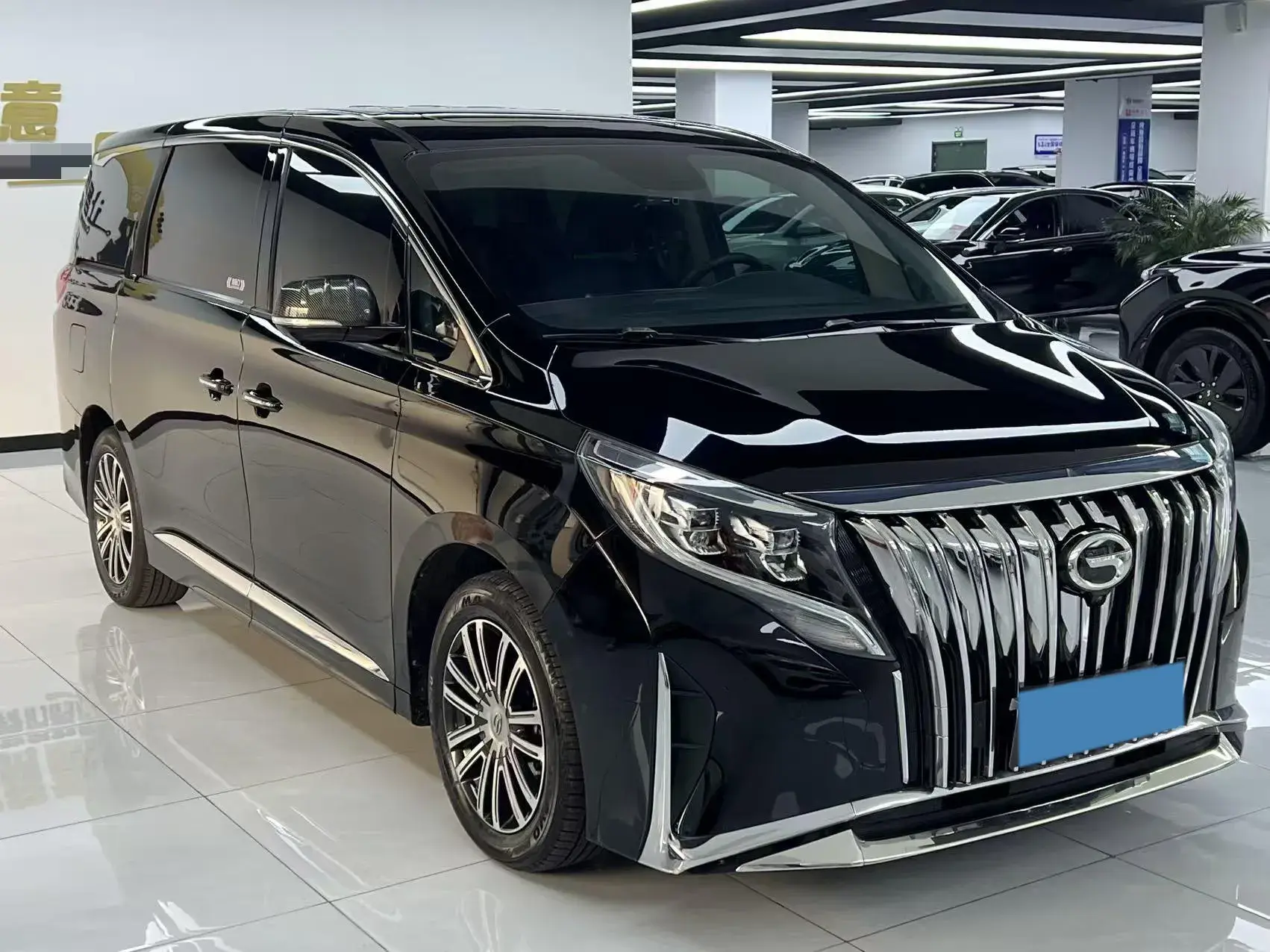 2021 GAC TRUMPCHI thumbnail 3