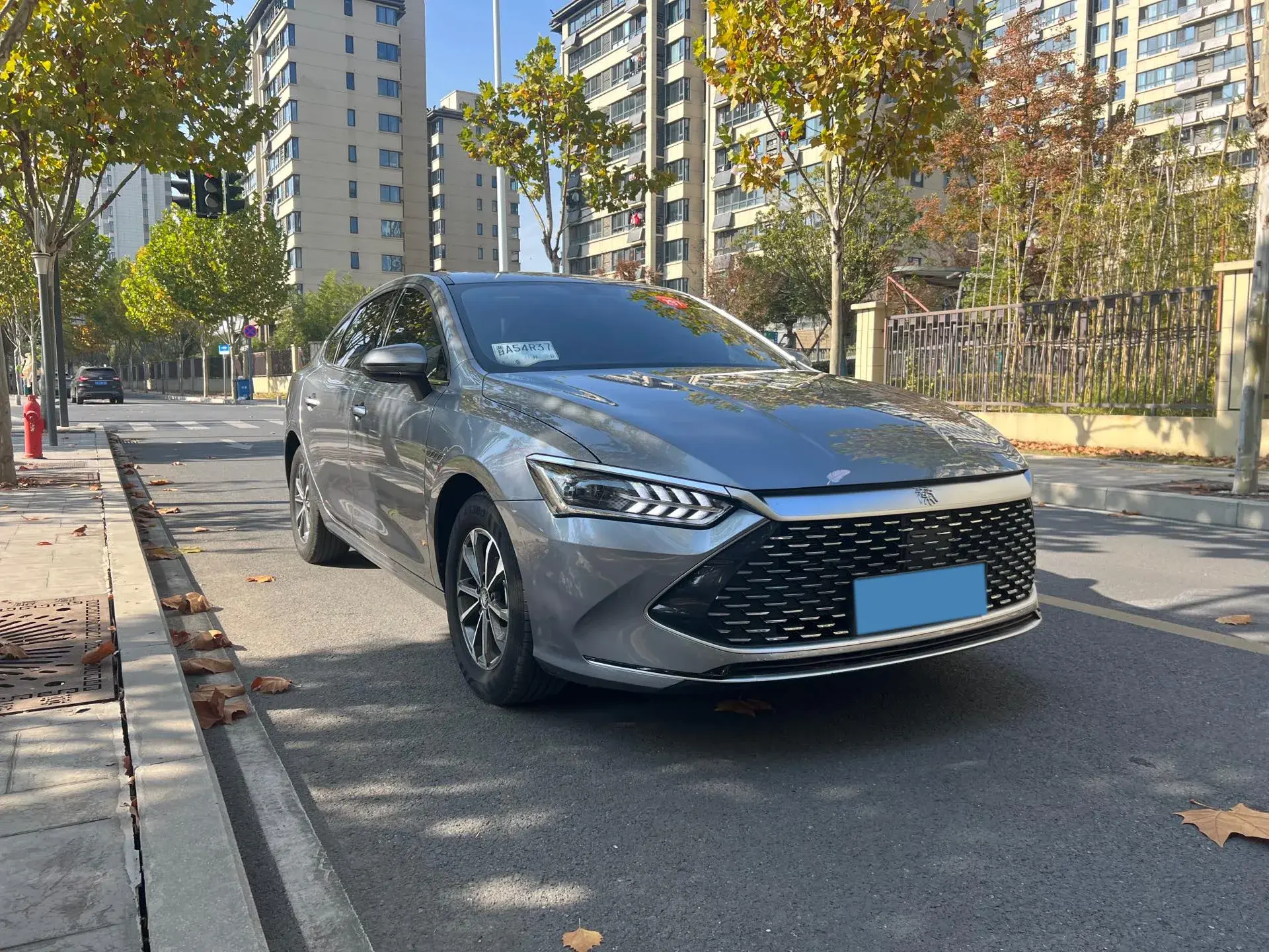 2023 BYD QIN thumbnail 3