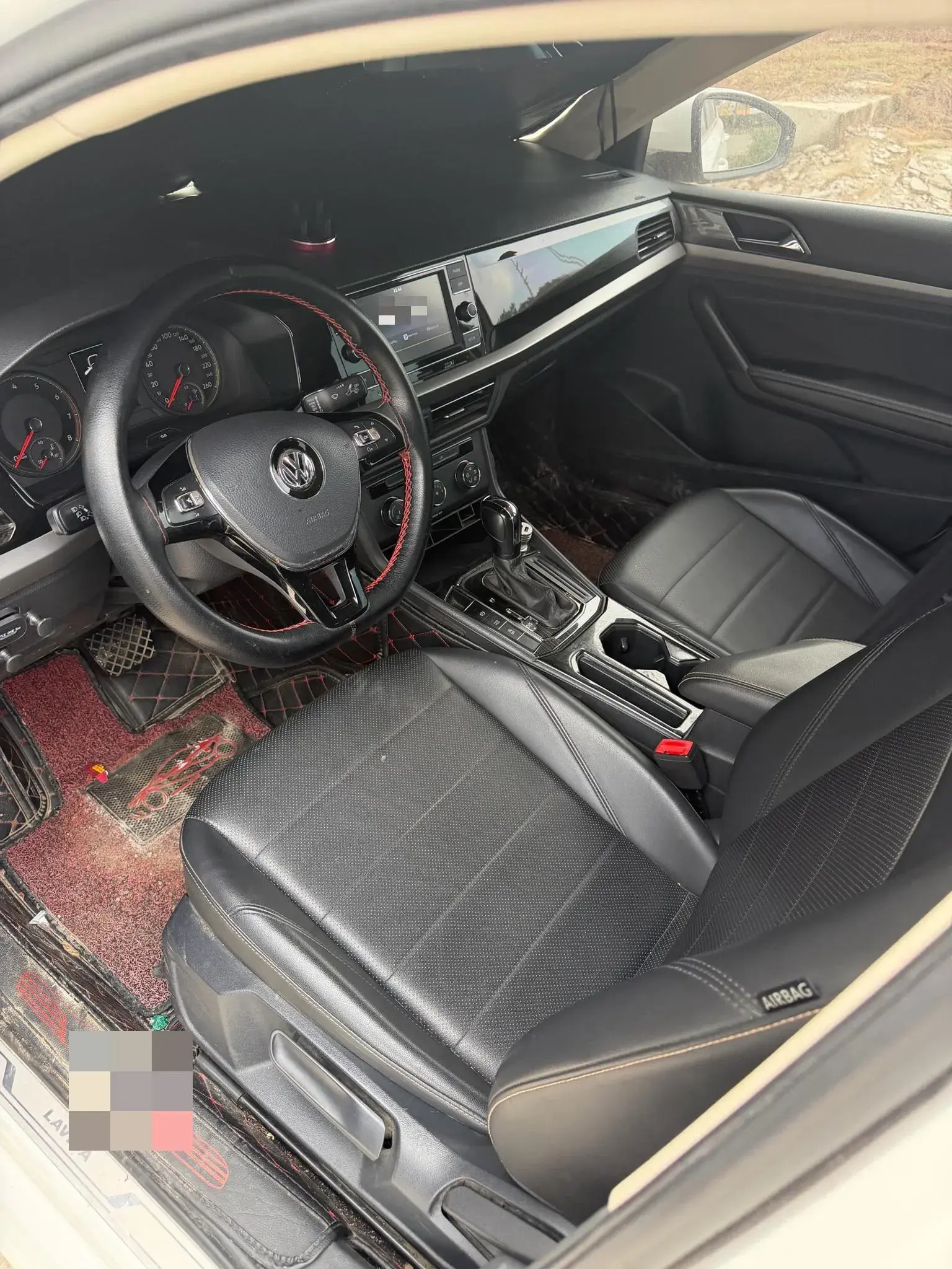 2019 VOLKSWAGEN LAVIDA thumbnail 3