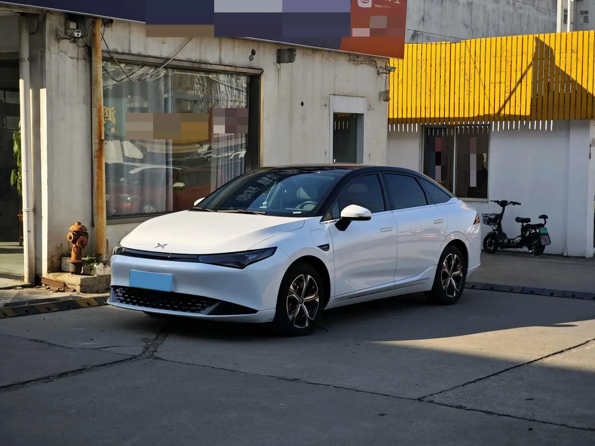 2024 XPENG P5 view 1