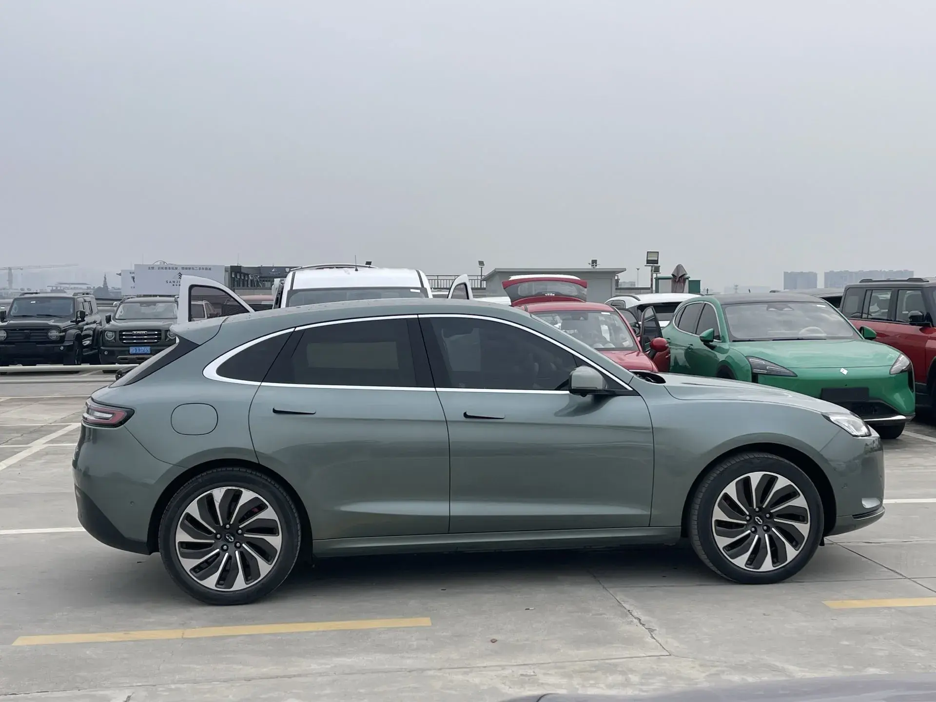 2022 AITO AITO thumbnail 4