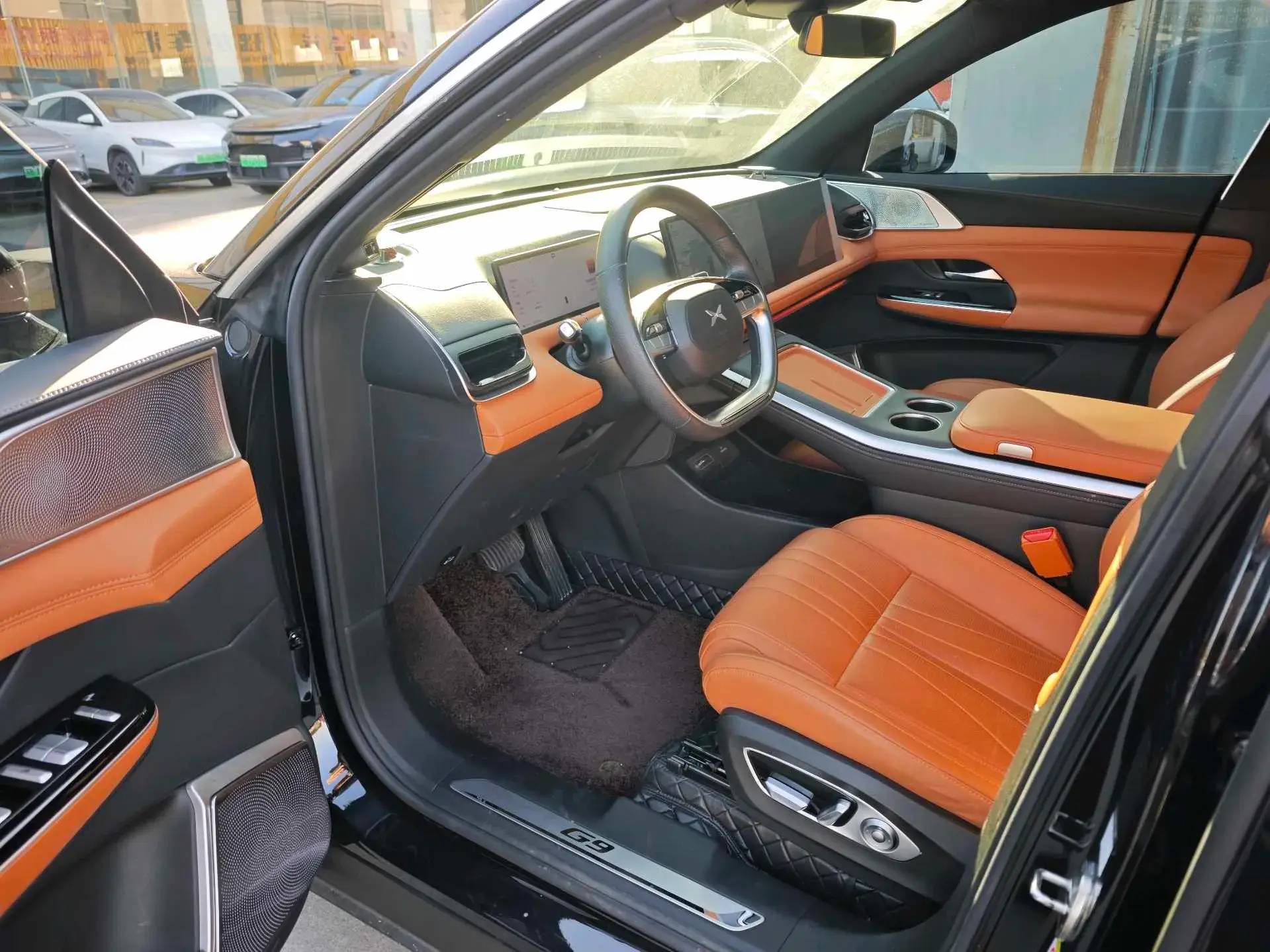 2024 XPENG G9 thumbnail 3