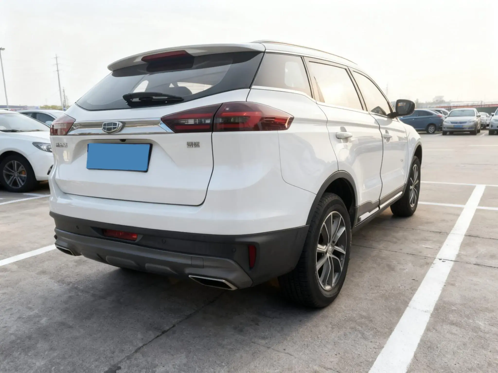 2018 GEELY AZKARRA thumbnail 2