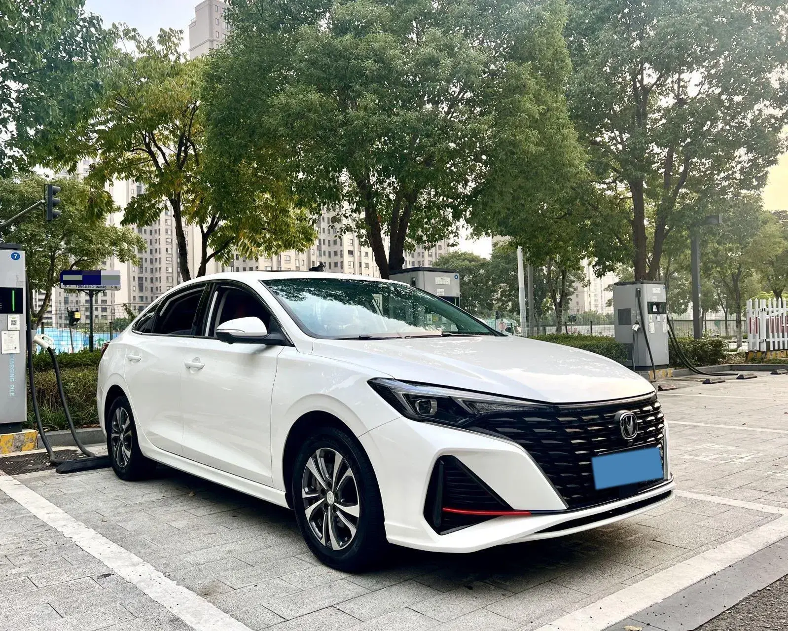 2022 CHANGAN EADO thumbnail 3