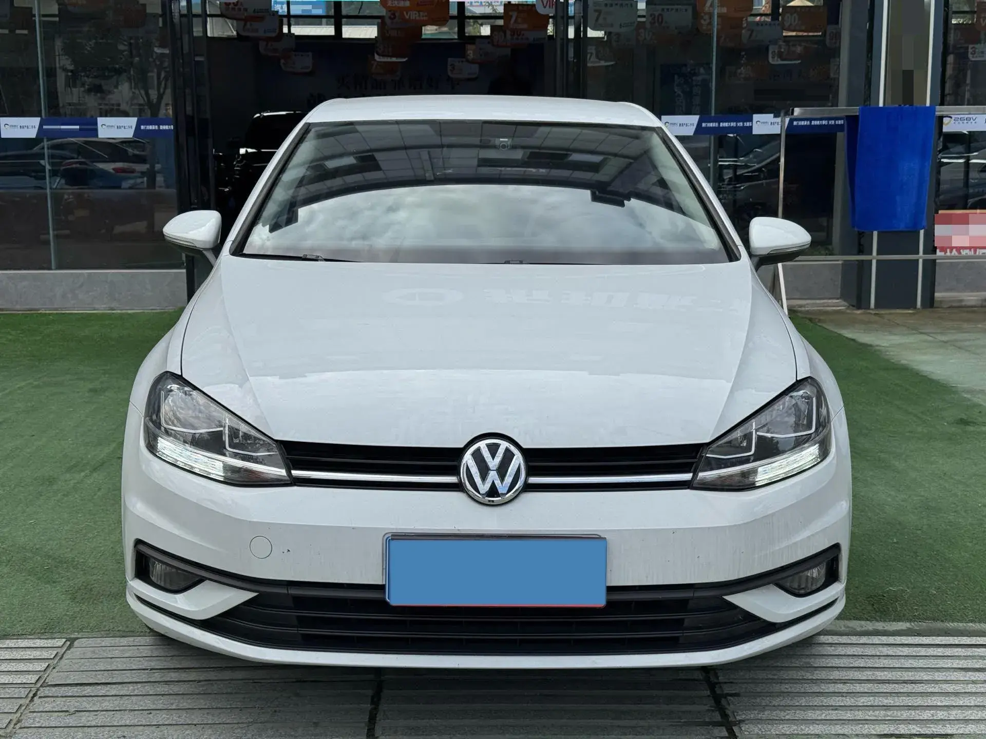 2018 VOLKSWAGEN GOLF thumbnail 2