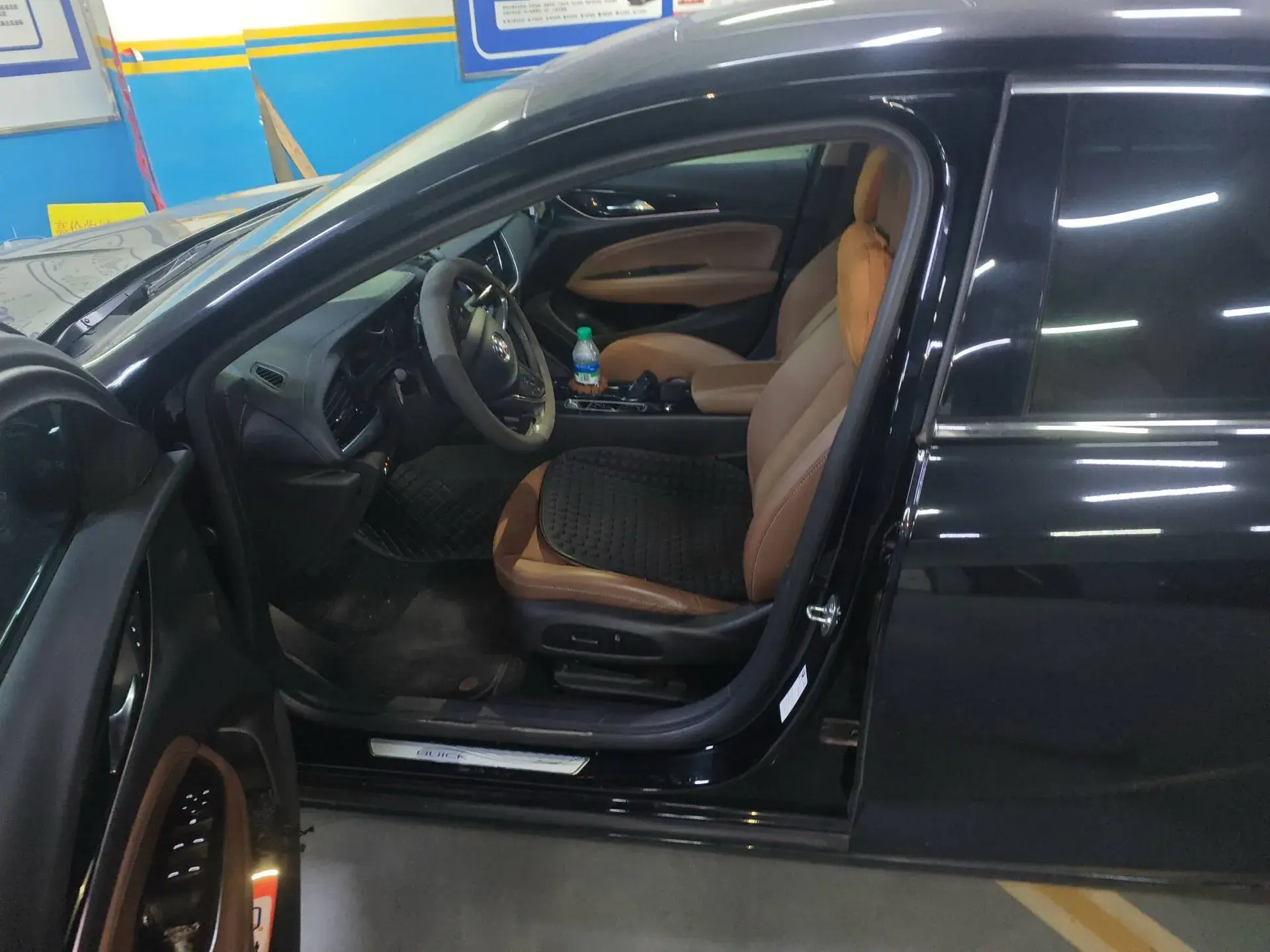 2023 BUICK REGAL thumbnail 4