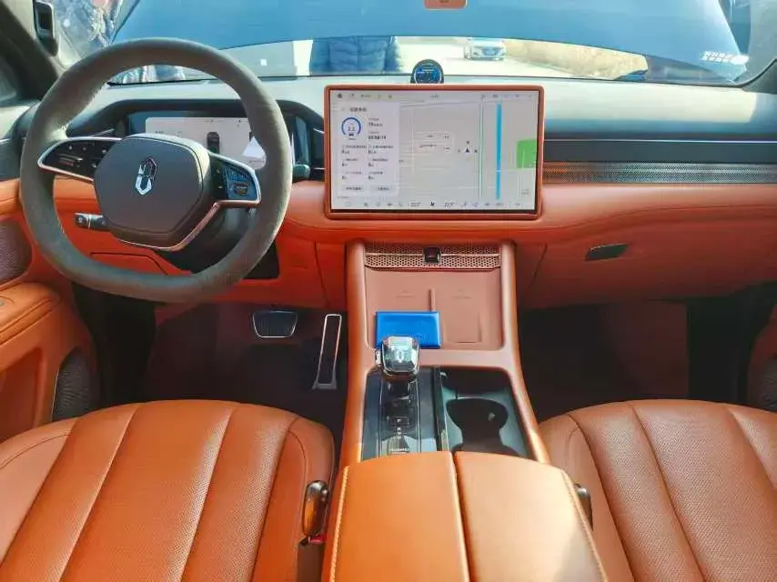 2024 AITO AITO thumbnail 3