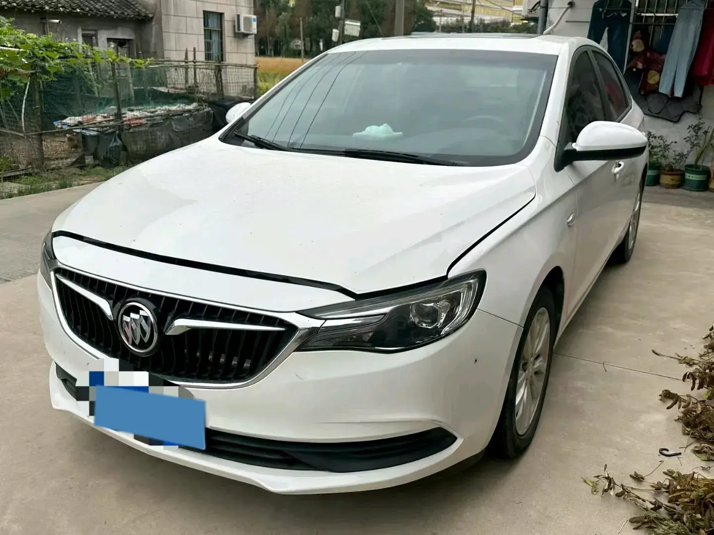 2020 BUICK REGAL view 1