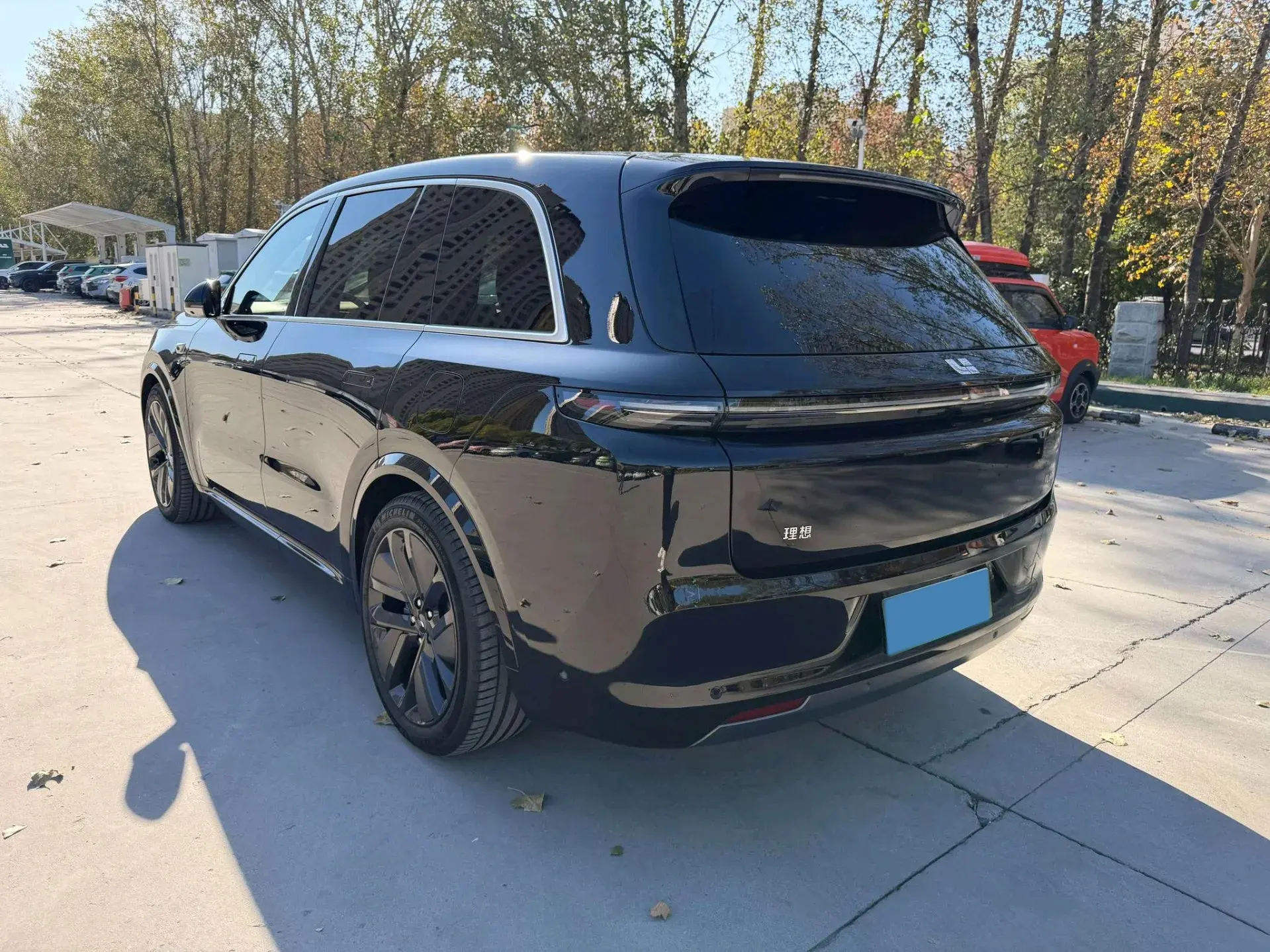 2024 LI L8 thumbnail 3