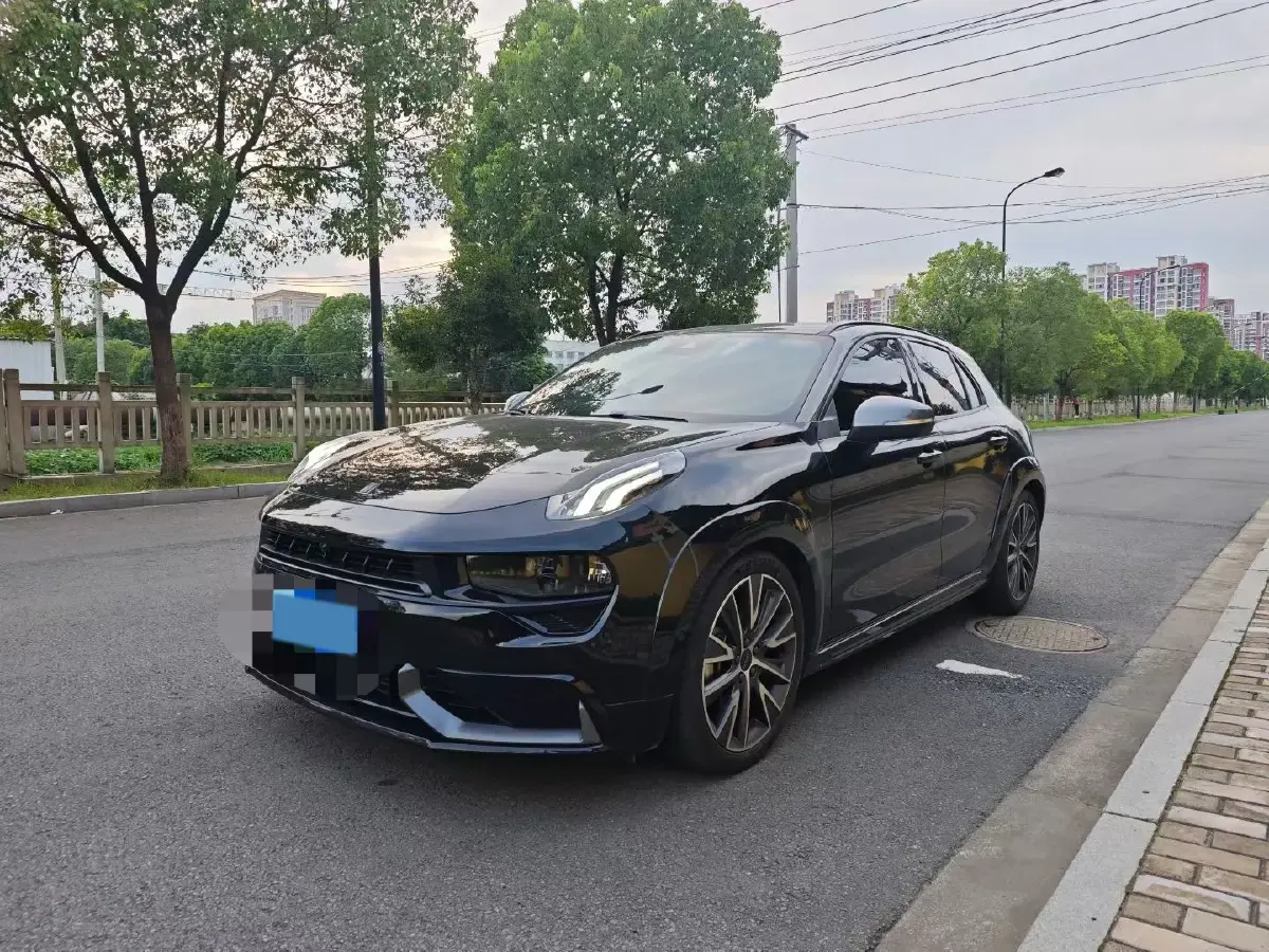 2021 LYNK&CO 02 Hatchback 2.0T 254HP L4 8AT